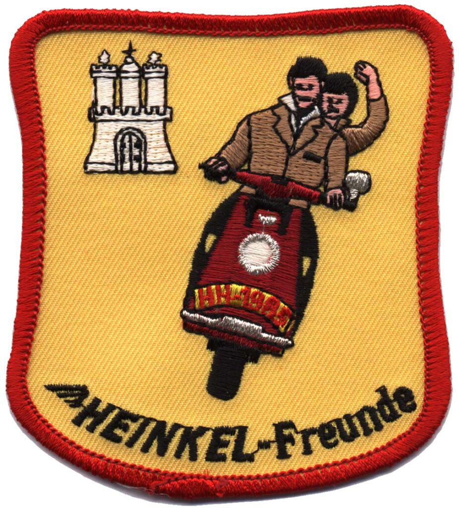 Dieses Bild hat ein leeres Alt-Attribut. Der Dateiname ist Club-Aufnaeher-925x1024.jpg